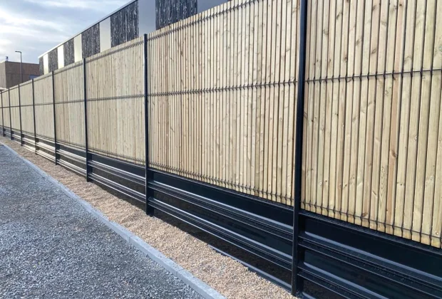 ;l,knjbhvg Lattes occultantes en bois naturel – Image 1